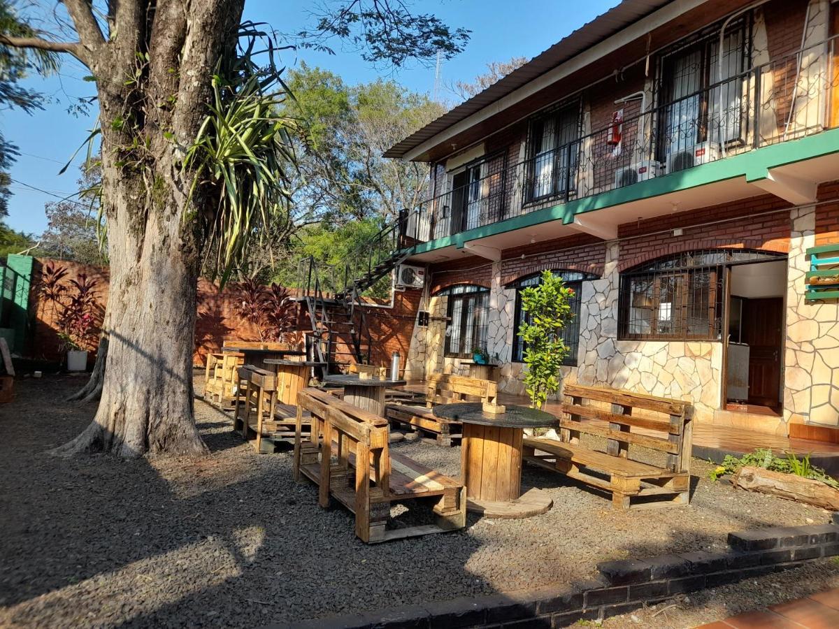 Eco Hostel Iguazu Пуерто Игуасу Екстериор снимка